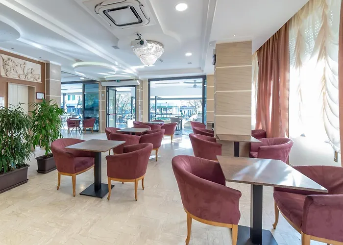 Hotel Bamby E Delfino 3*